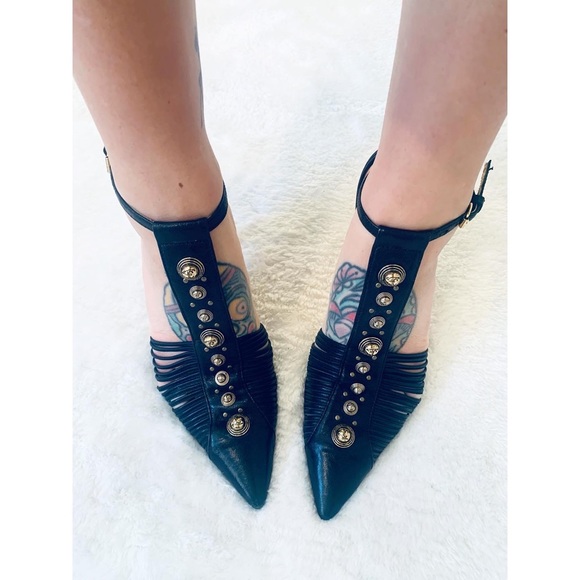 COPY - ROBERTO CAVALLI Gold and leather heels - Picture 2 of 4